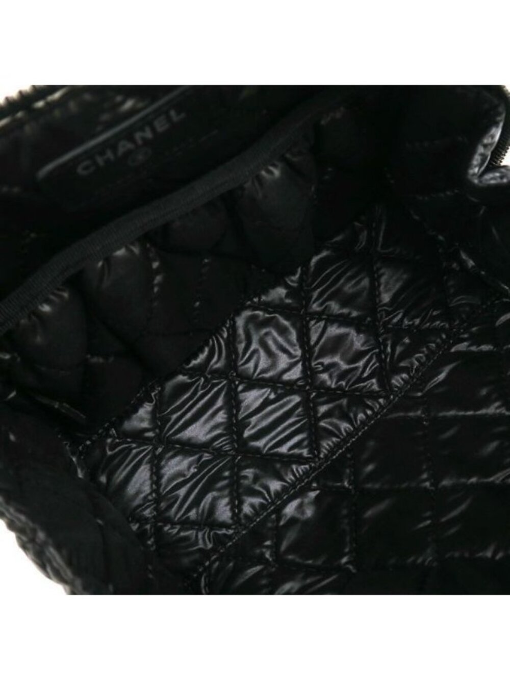 Chanel Camellia Pouch - Picture 3 of 9
